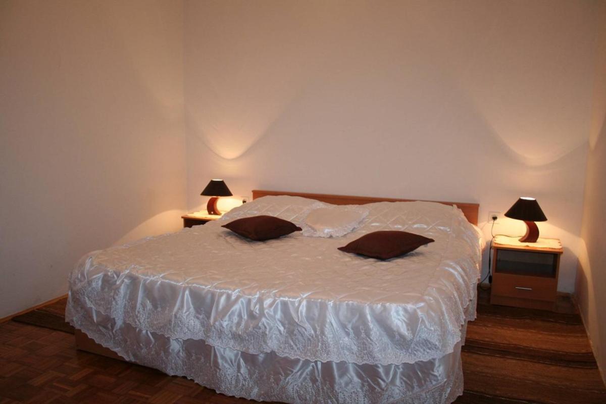 Apartments Susy Pula Luaran gambar