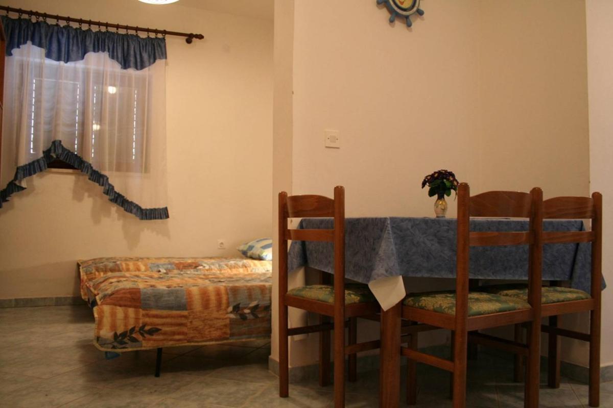 Apartments Susy Pula Luaran gambar
