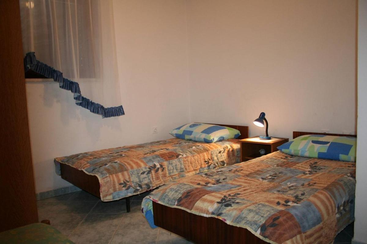 Apartments Susy Pula Luaran gambar