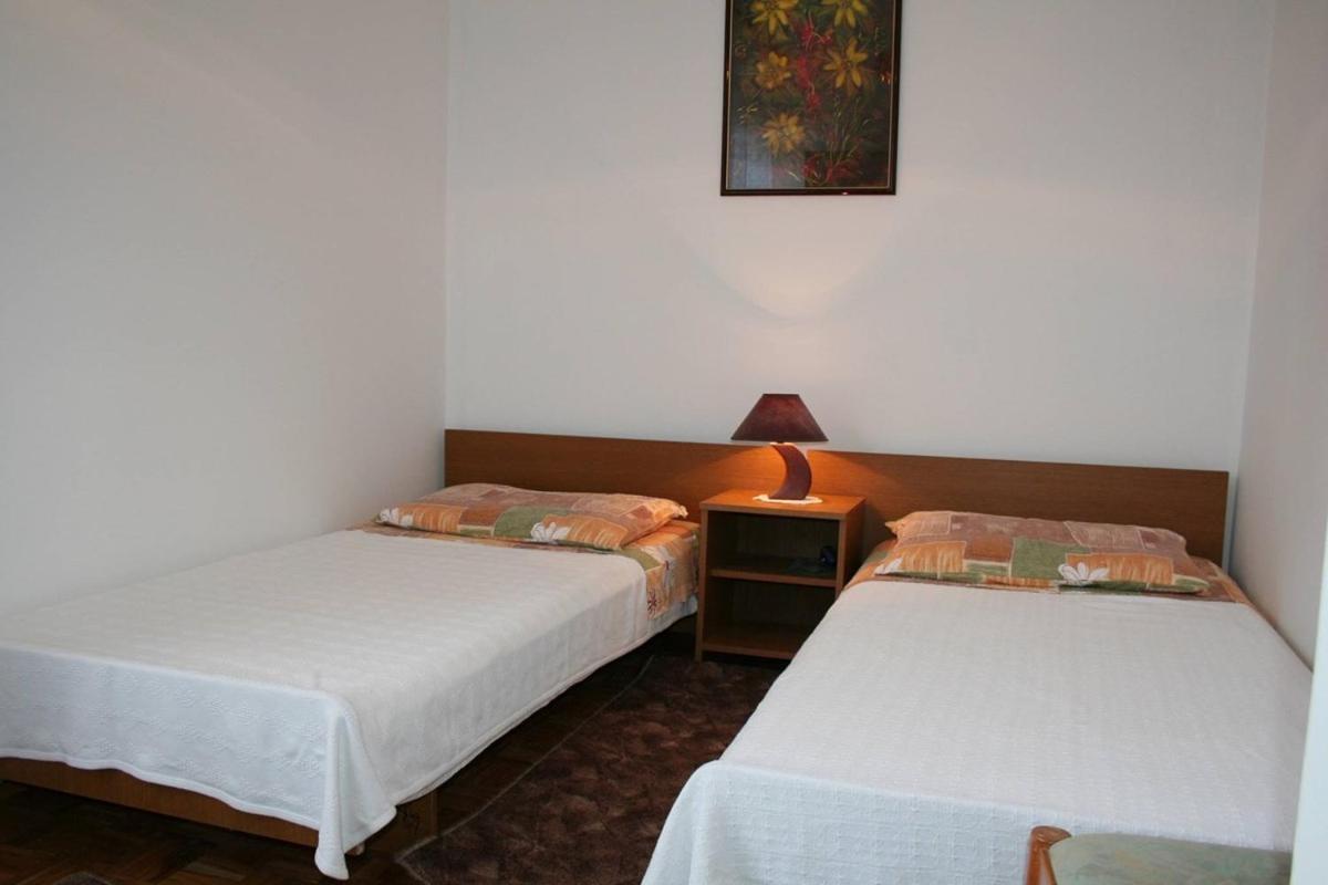 Apartments Susy Pula Luaran gambar