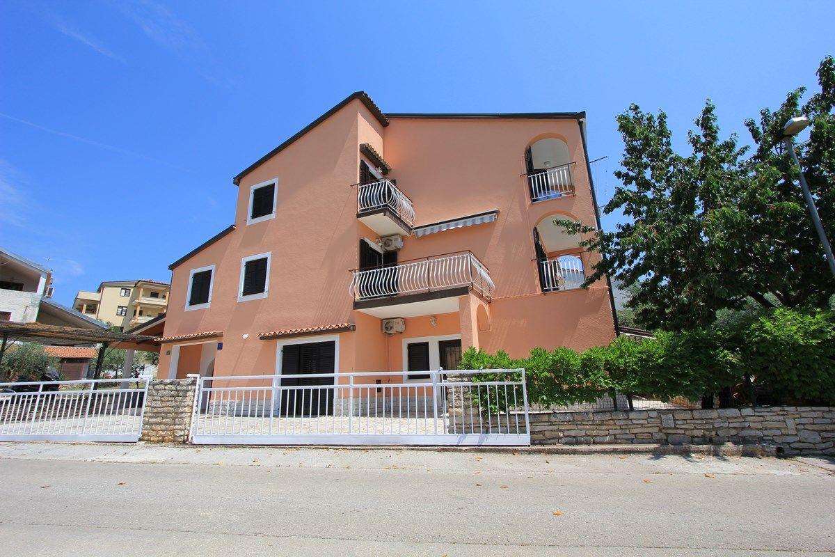Apartments Susy Pula Luaran gambar